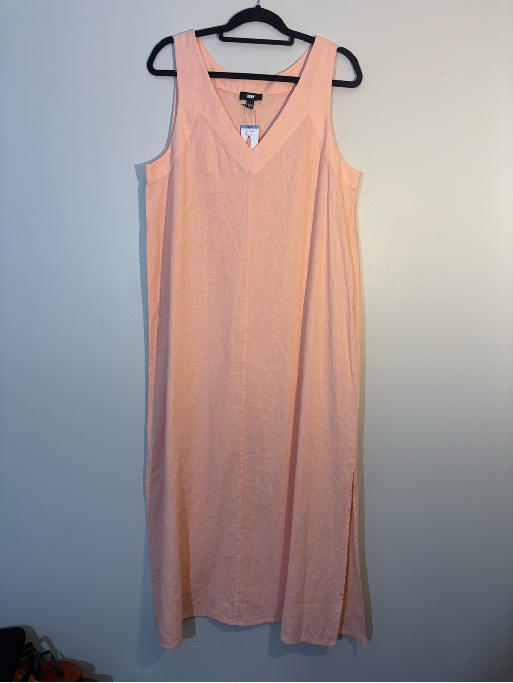DKNY Peach V-Neck Sleeveless Maxi Dress 100% linen side slits